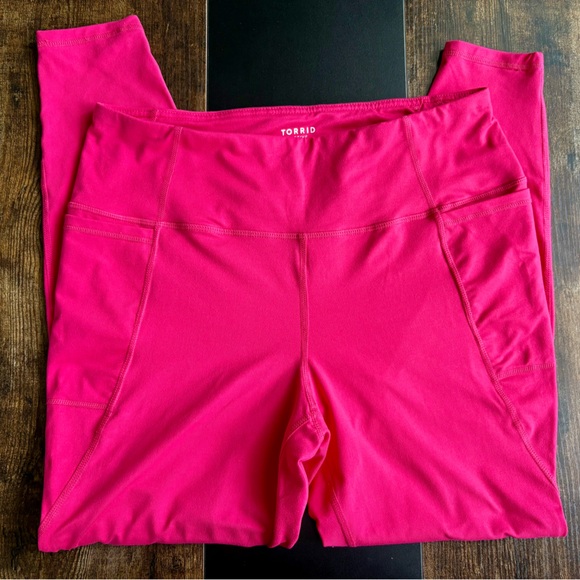 torrid Pants - Torrid Hot Pink Leggings